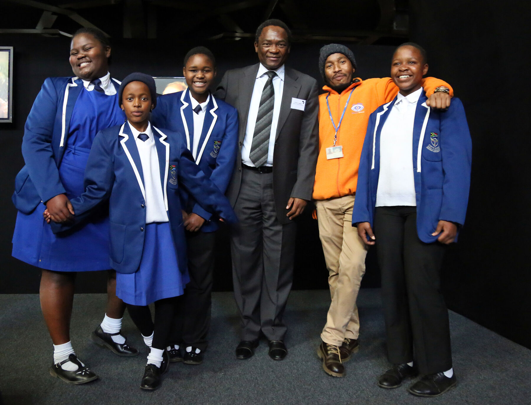 Sci Bono Ceo Dr More Chakane With A Staff Member And Some Of The Pupils Who Attended The Exhibition Opening 1